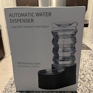 Automatic Water Dispenser for pet with Stainless Steel Basin